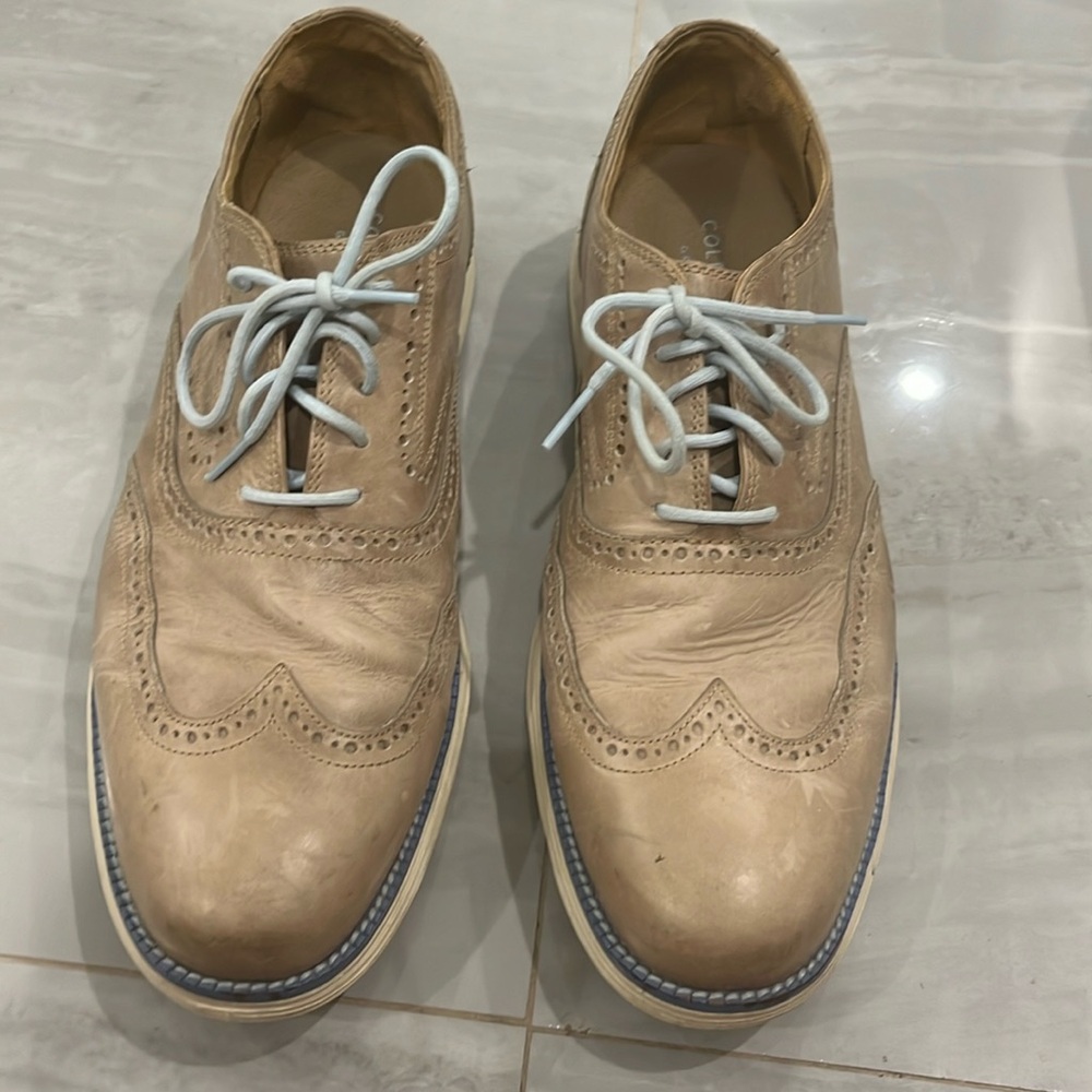 Cole Haan men’s shoe slightly worn.